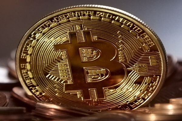 Cómo comprar criptomonedas y Bitcoin sin que te engañen