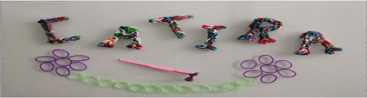 Pulseras y llaveros de gomitas