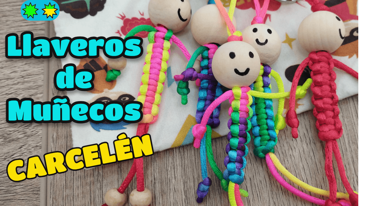 Llavero de muñeco con cola de ratón